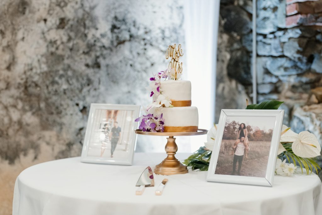 Toronto Wedding Planner Cake Table Setup